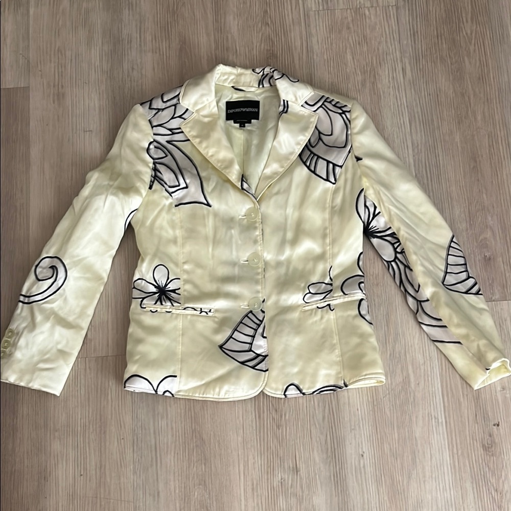 Emporio Armani Cream Blazer with Artistic Print